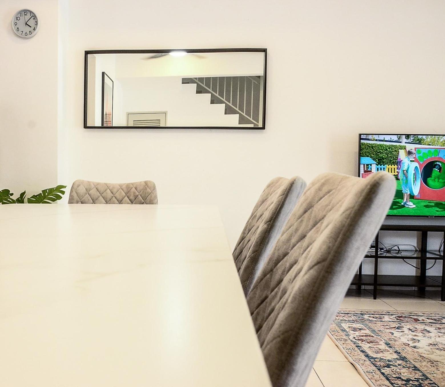 Modern 4Br Double Storey @ Setia Alam シャー・アラム エクステリア 写真